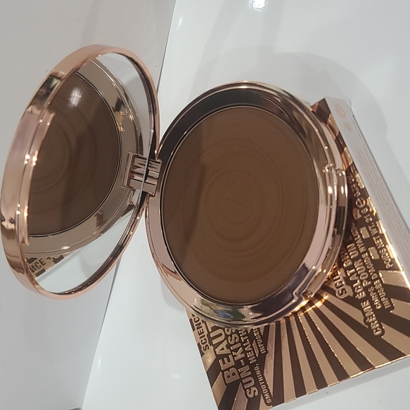 ✔️New TAN 3 Charlotte Tilbury ~ Beautiful Skin Sun-Kissed Glow Bronzer ~ BNIB - Picture 6 of 6
